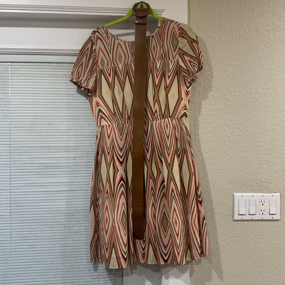 Earth tones business casual dress